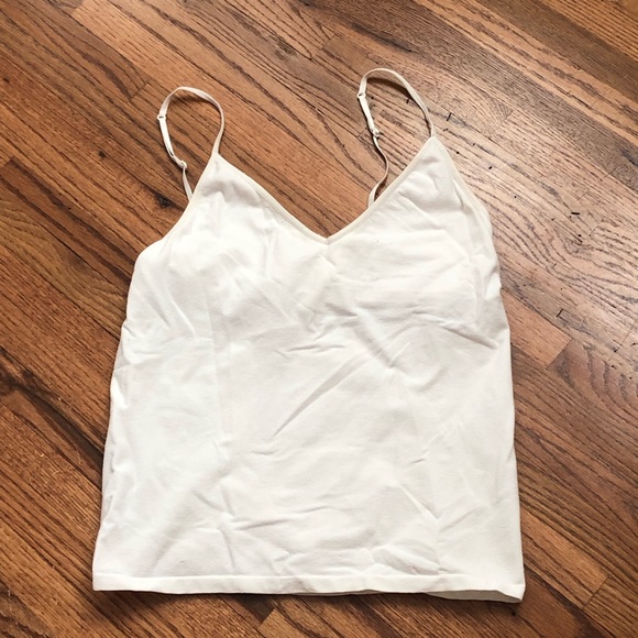 Simple white cami - Picture 1 of 3